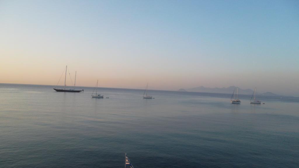 Ladikos Beach Hotel Kardamena  外观 照片